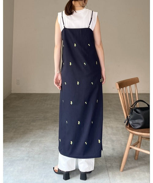 Flower Embroidered Camisole Dress 刺繡花卉吊帶長裙