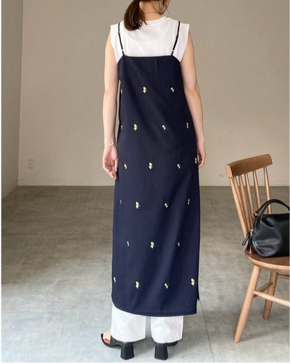 Flower Embroidered Camisole Dress 刺繡花卉吊帶長裙
