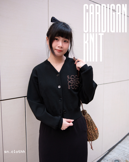 秋冬の定番 Cardigan Knit 刺繡針織小外套🧶